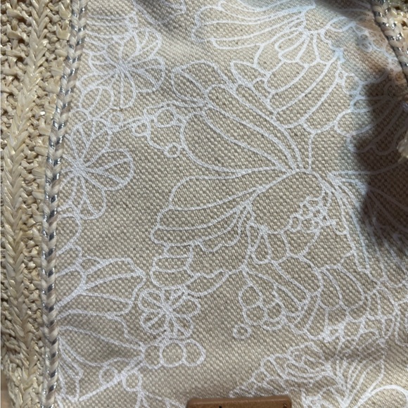Sakroots Floral Beige and Tan Shoulder Bag - Picture 3 of 6
